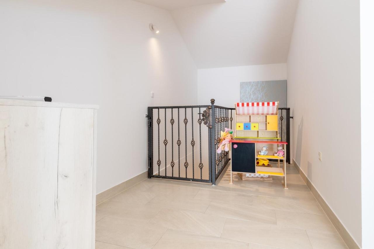 Apartment Familia Neum Exterior foto